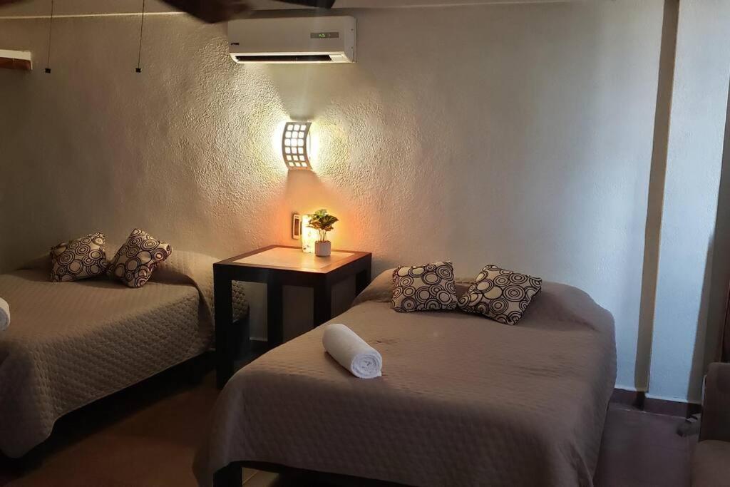 Departamento Grande Con 2 Recamaras Con Aire 5 Camas Wifi 115Mb, Cocina .Cochera Techada, #4 سيوداد فاليس المظهر الخارجي الصورة