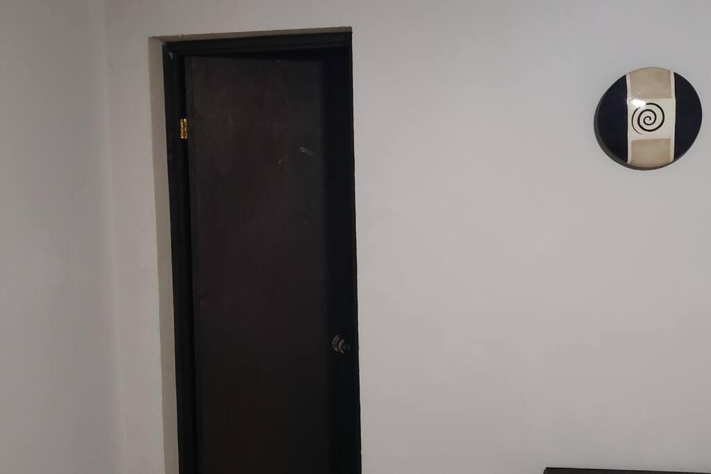 Departamento Grande Con 2 Recamaras Con Aire 5 Camas Wifi 115Mb, Cocina .Cochera Techada, #4 سيوداد فاليس المظهر الخارجي الصورة
