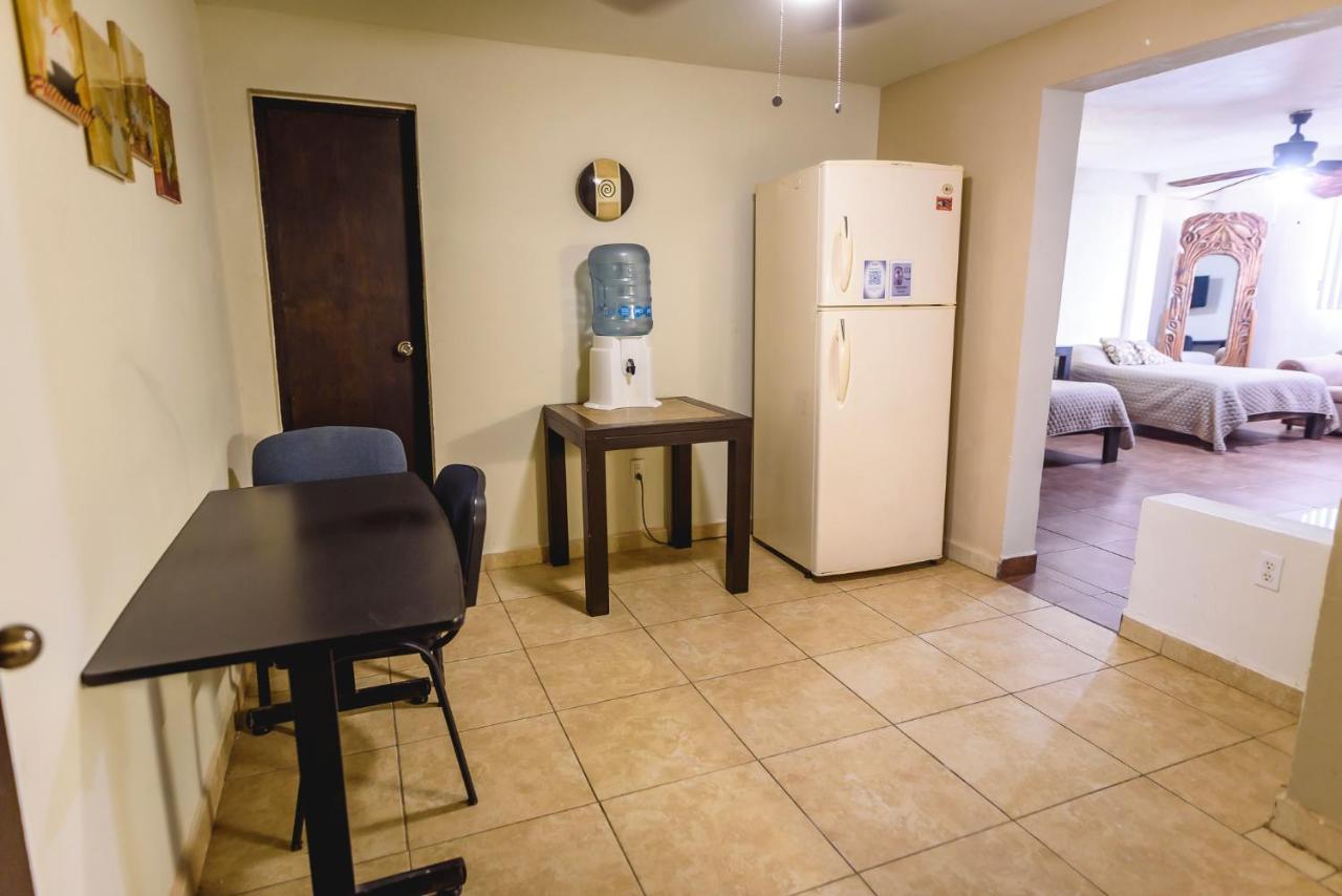 Departamento Grande Con 2 Recamaras Con Aire 5 Camas Wifi 115Mb, Cocina .Cochera Techada, #4 سيوداد فاليس المظهر الخارجي الصورة